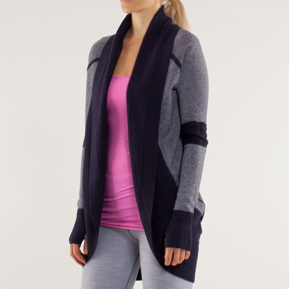 Lululemon ReversibleTransformation Wrap Deep Indigo/White Open Cardigan Size S - Picture 3 of 11